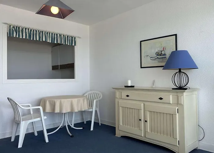 1 Piece Face Avec Terrasse A - 2 Couchages - Fr-1-245-188 Apartment *